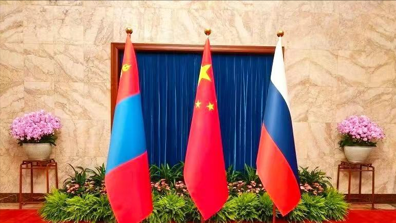 外蒙发现核矿(图1)
