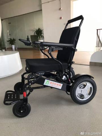 市残联:爱心相连阳光伴行(图1)